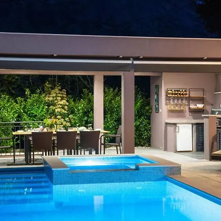 Villa Nava Žrnovnica